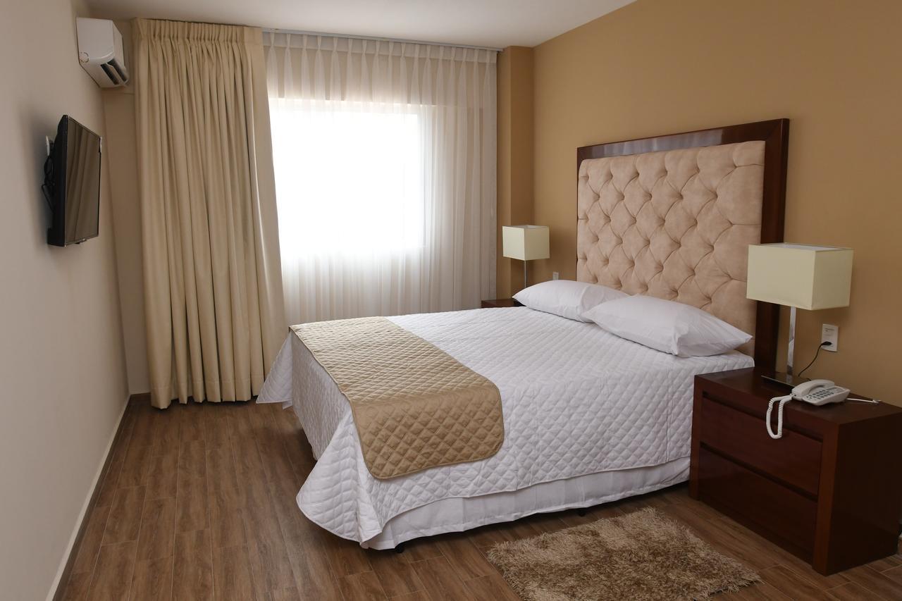 Taos Apart Hotel Santa Cruz de La Sierra Esterno foto