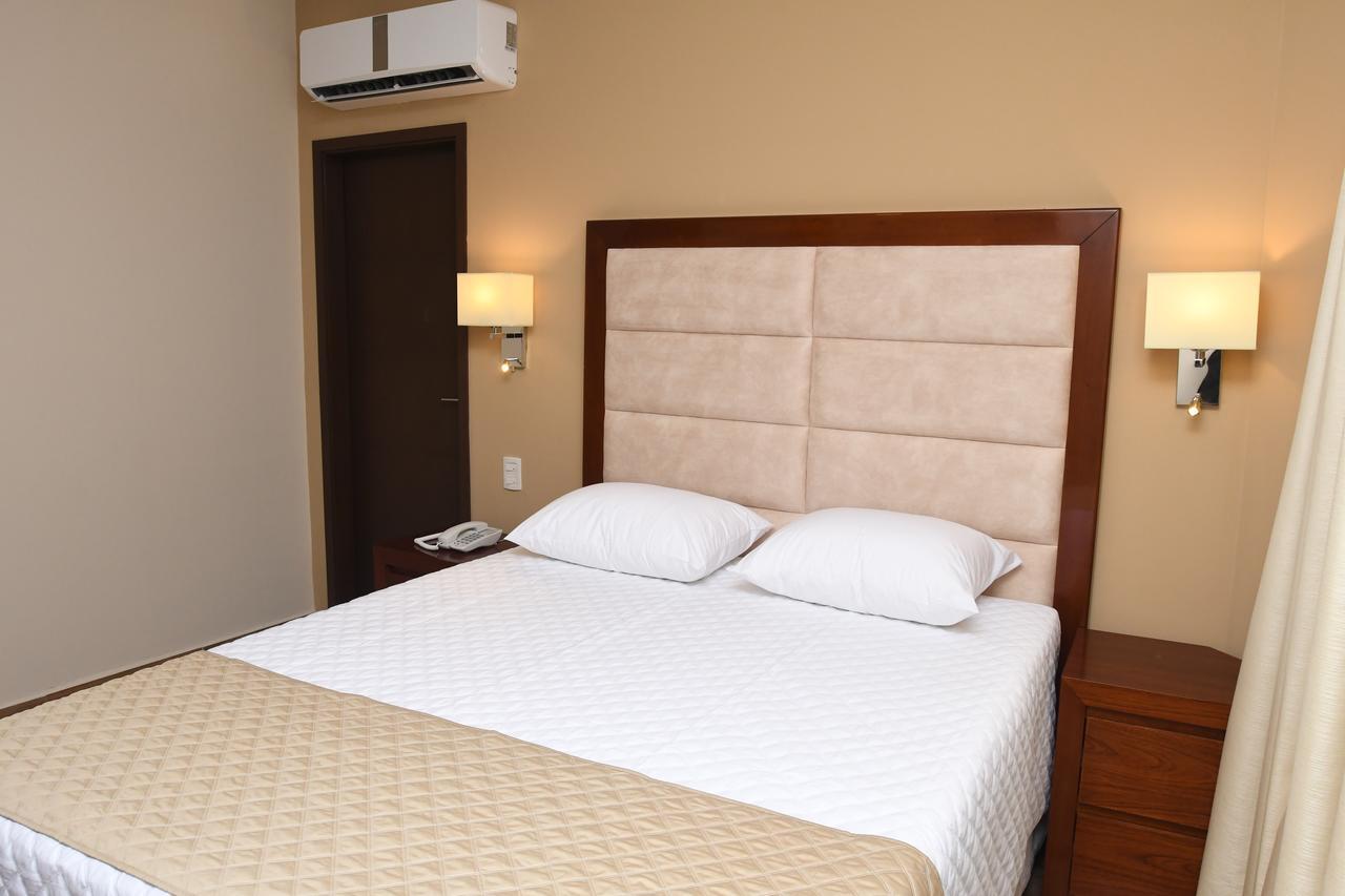 Taos Apart Hotel Santa Cruz de La Sierra Esterno foto